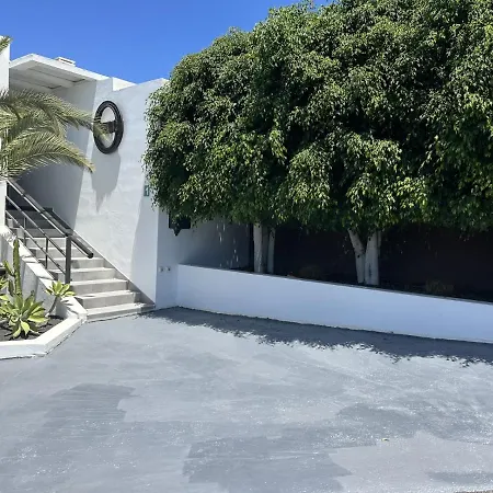 Patos Плайя-Бланка