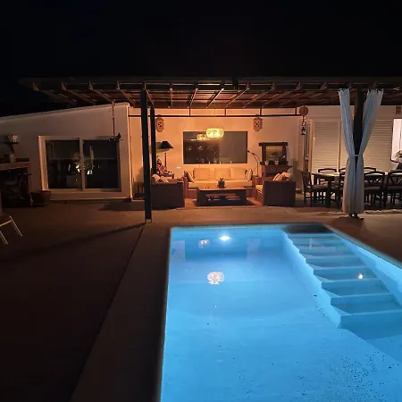 Patos Villa *